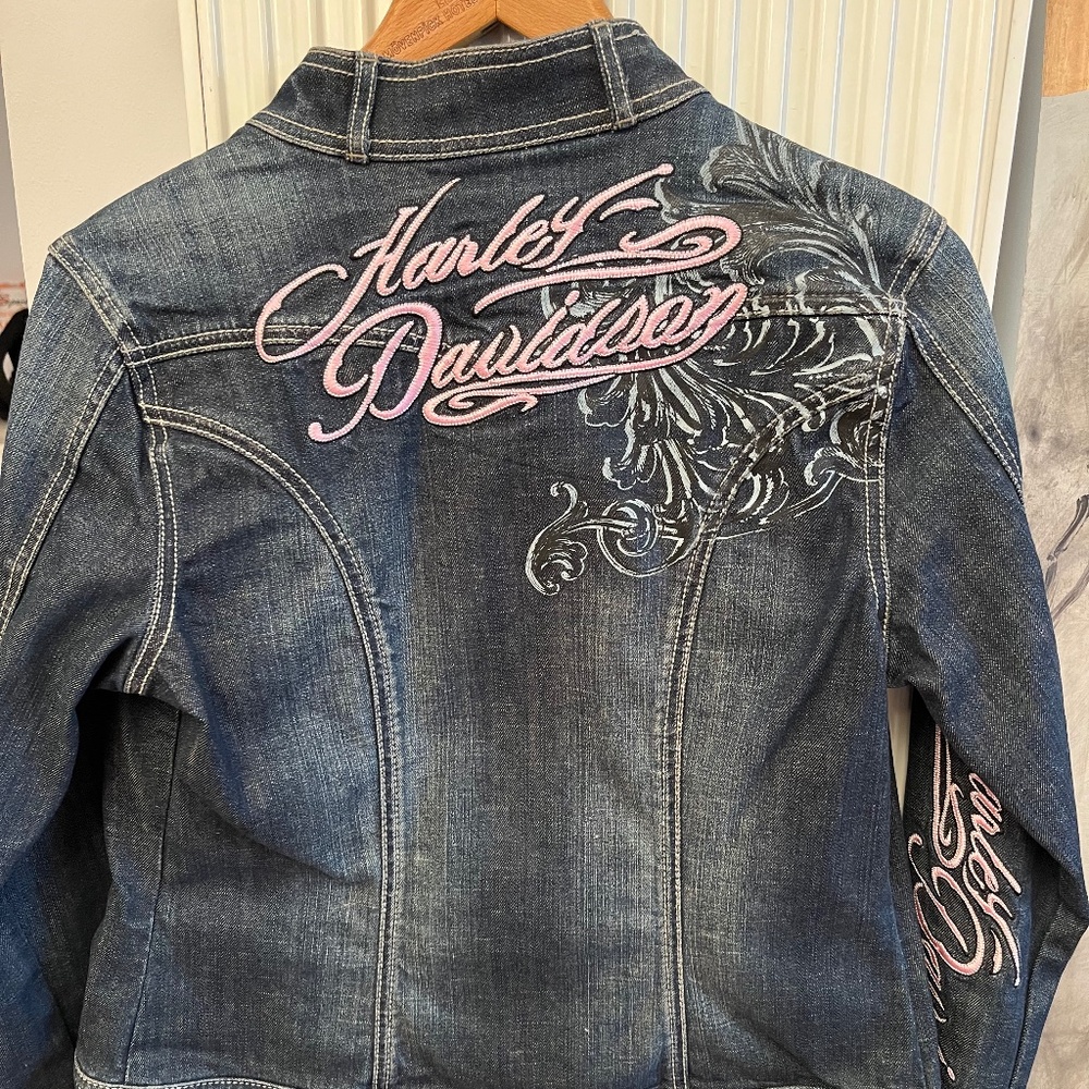 Harley-Davidson Genuine MotorClothes Denim Jacket – Pink Embroidered Script